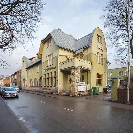 Lejlighed Enjoy Easy Living In Recently Renovated Studio *